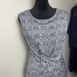 Kut from the Kloth Blue and White Midi Dress Size 6 Wrap Details, Soft